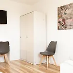 Bege Staybiz Comfort Apartmán Oberhausen (North Rhine-Westphalia)